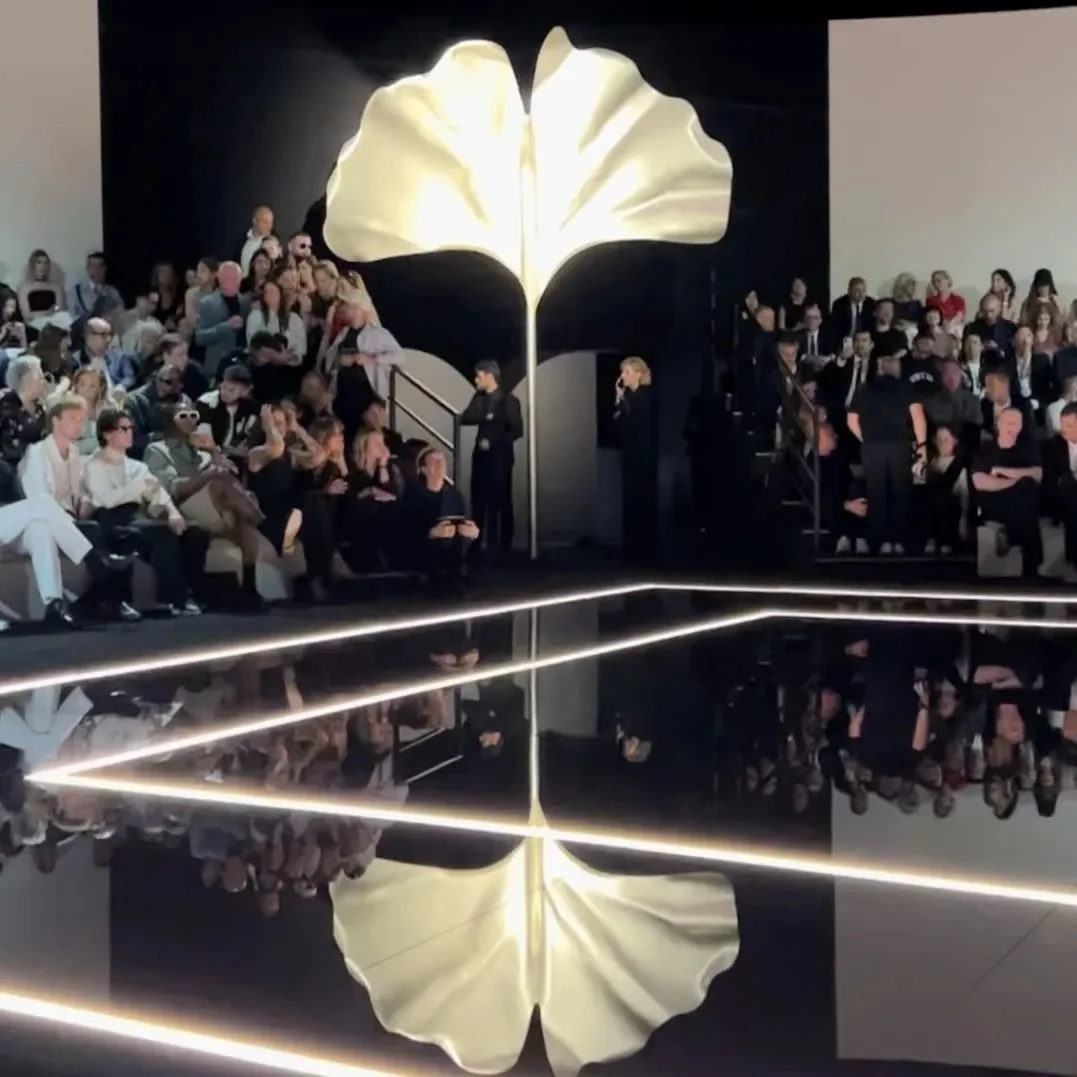 2024春夏时装周 | 意境美学的Emporio Armani 第3张 - 哥顿服装设计网