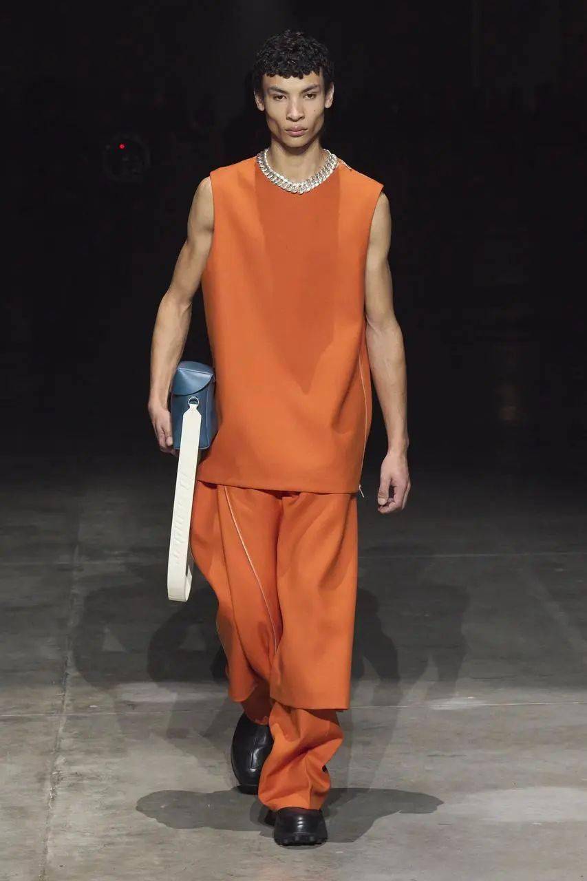 2024年春夏“丰富多彩”的男装流行色 第6张 - 哥顿服装设计网 2024年春夏“丰富多彩”的男装流行色 第6张 - 哥顿服装设计网