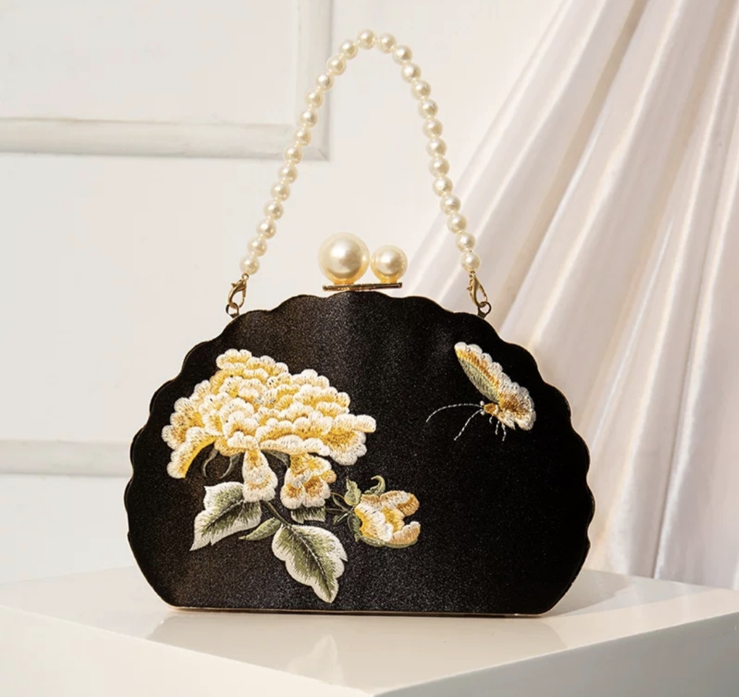 最新女式时尚手提包 第46张 - 哥顿服装设计网