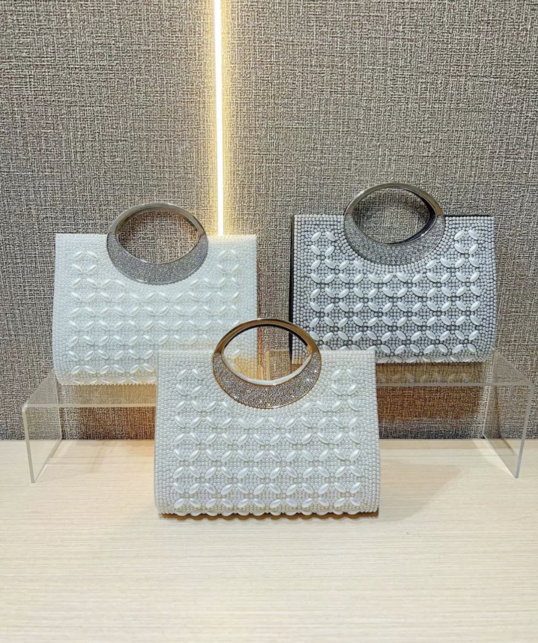 最新女式时尚手提包 第17张 - 哥顿服装设计网