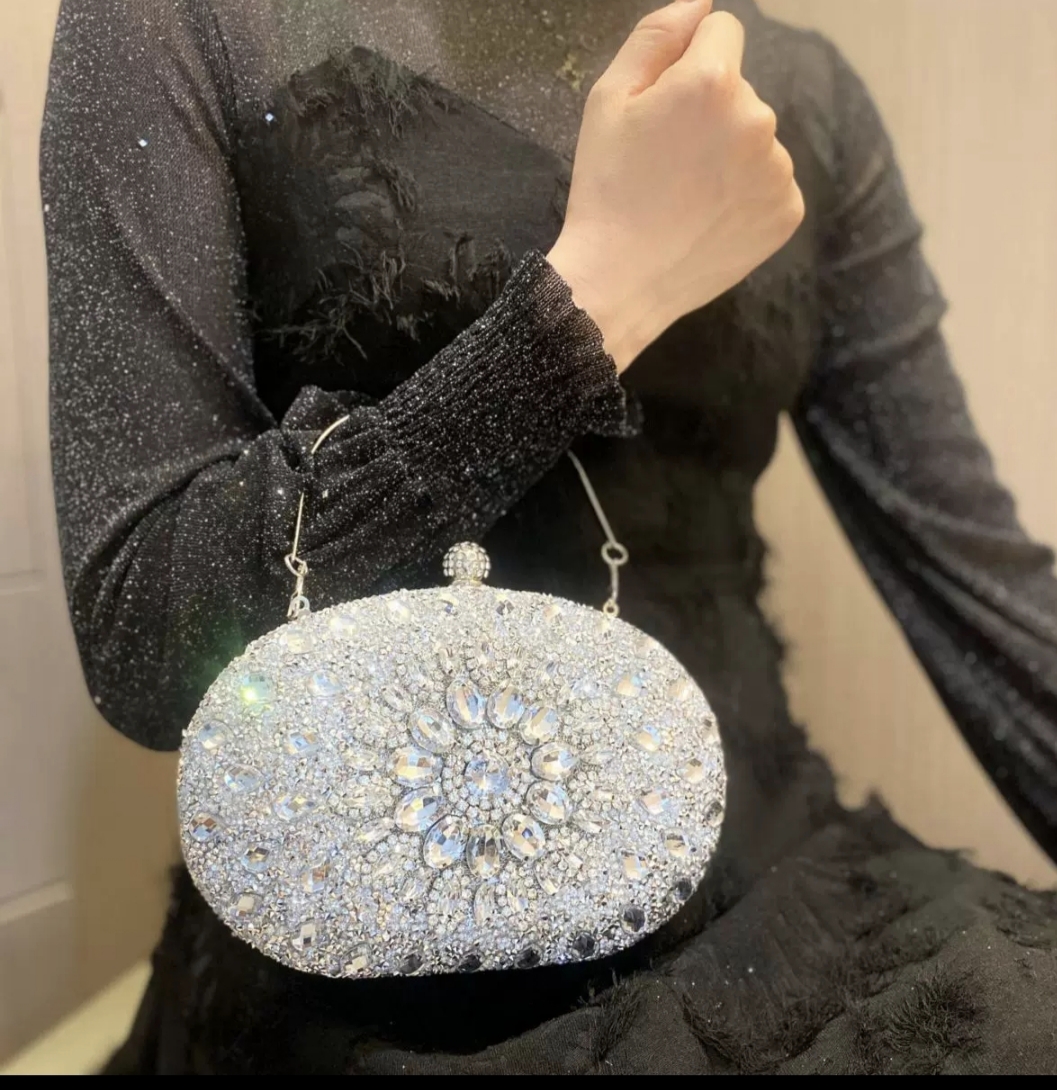 最新女式时尚手提包 第26张 - 哥顿服装设计网