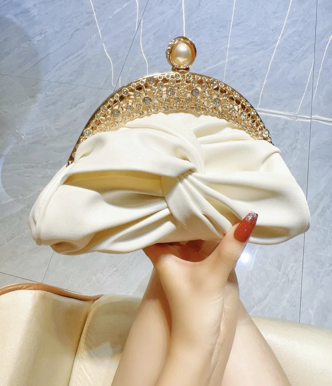 最新女式时尚手提包 第14张 - 哥顿服装设计网